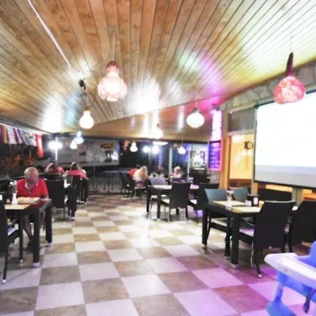 Akya Hotel